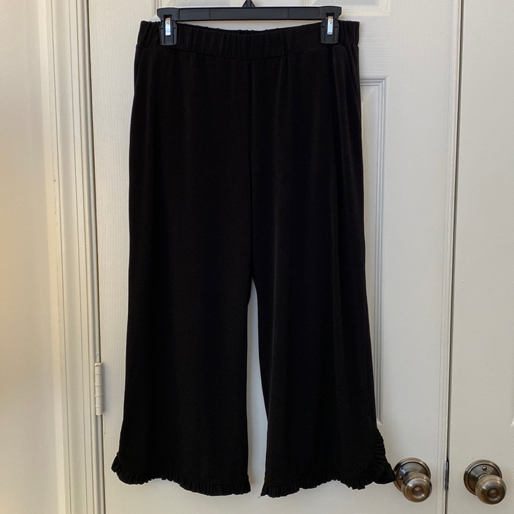 Michael Kors cropped wide leg flowy pants
